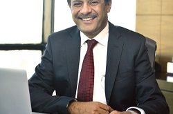 “2018 will see Emergence of Mega Cloud”