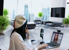 vange, Sales and Marketing Vice President at AVerMedia. “The demand from schools, hospitals, and corporate was huge and this also means that the world is changing, we are going digital.”