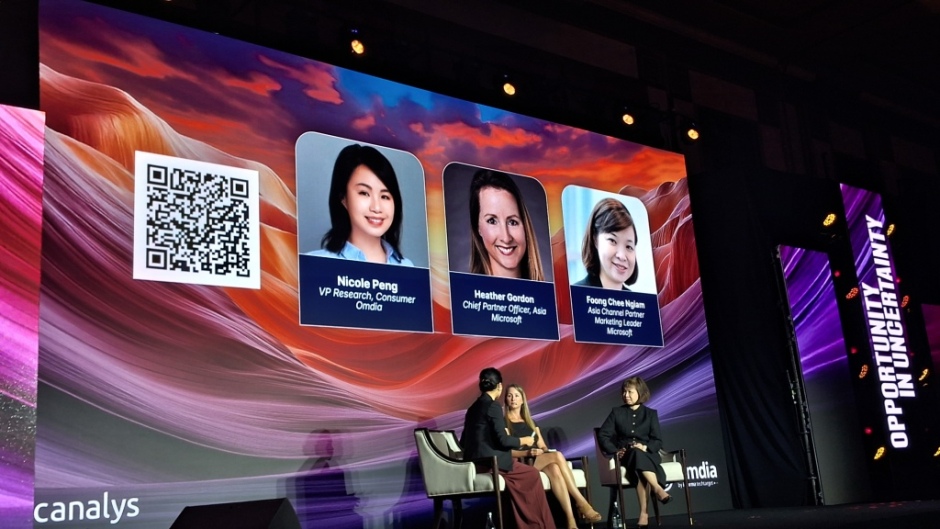 Microsoft Pivots to AI Services as Asia Partners Race to Transform